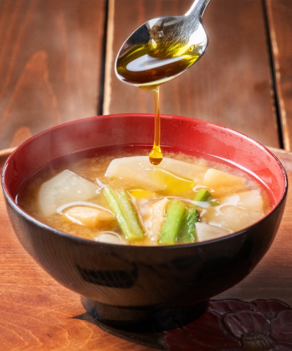 エキストラヴァージン緑果オリーブオイル(オーストラリア農場産) 180g(箱なし) 180g(箱なし)