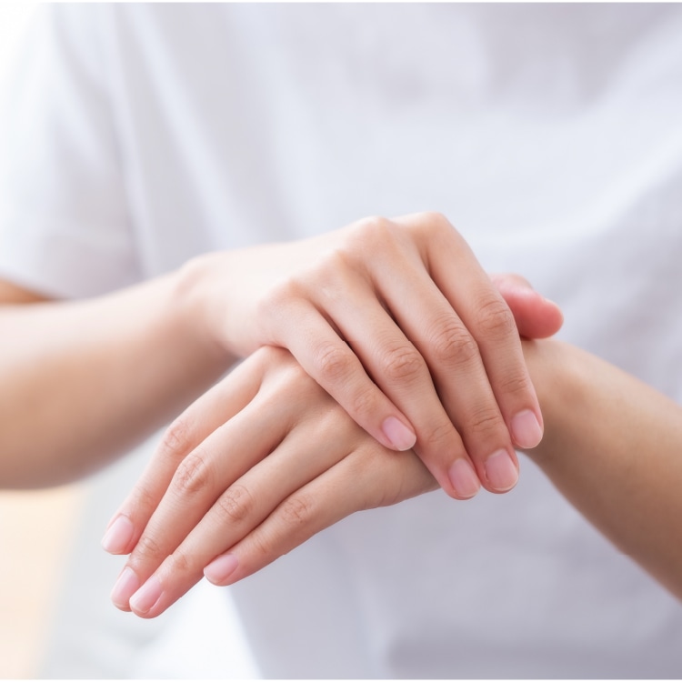 UVハンドクリーム | 井上誠耕園